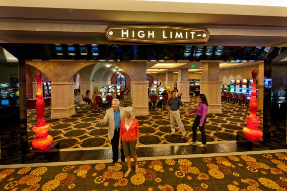 high-limit-lounge-02-578x385.jpg